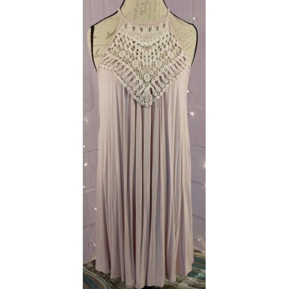 BOGO Pale Pink Dress with Crocheted Neckline - Picture 2 of 7